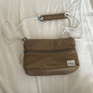 Lululemon bag